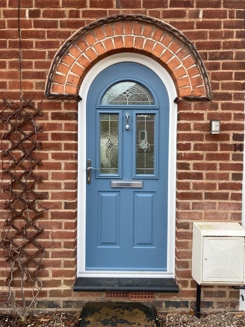 BESPOKE ARCH DOOR CONWAY 3 ELEGLANCE GLASS TWILIGHT GREY – Copy