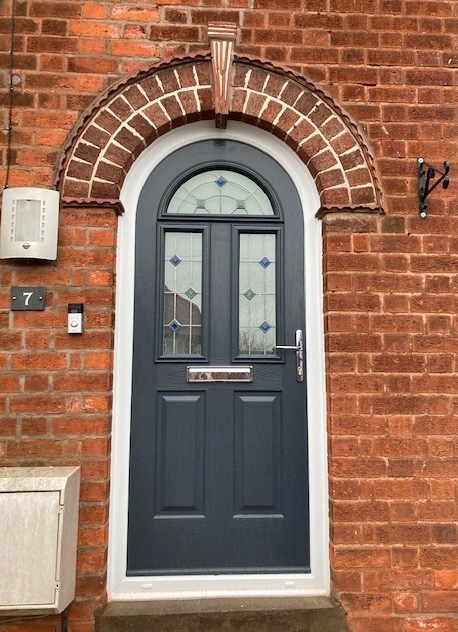 CONWAY 3 BESPOKE ARCH BLUE GREEN GLASS – Copy