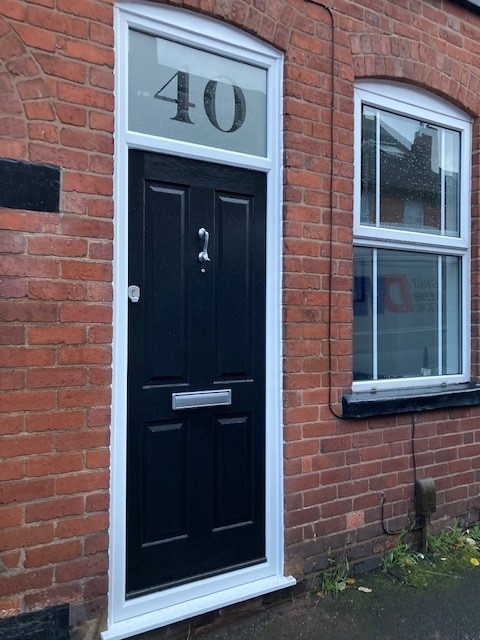 SOLIDOR LUDLOW SOLID BLACK BESPOKE TOPLIGHT HOUSE NO